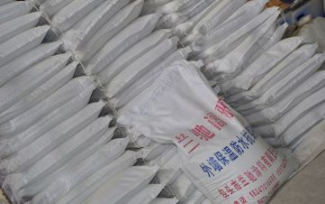 都是膩?zhàn)臃?，為啥要區(qū)分內(nèi)墻膩?zhàn)臃酆屯鈮δ佔(zhàn)臃郏? class=